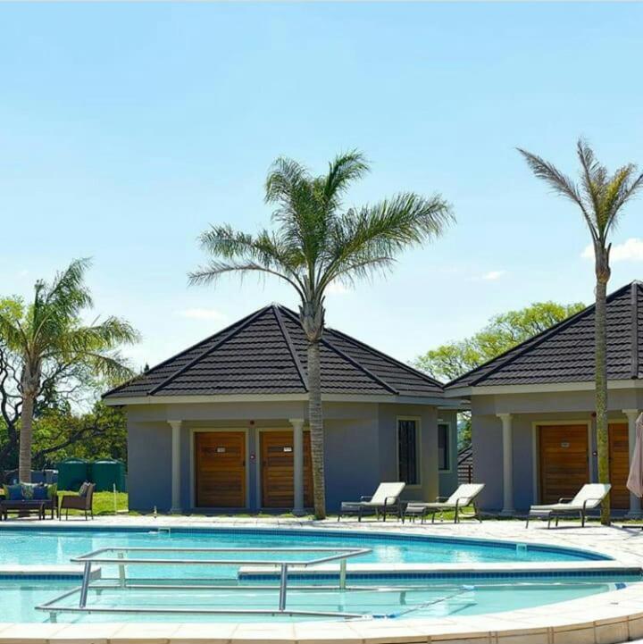 Aloe Lifestyle Hotel Eshowe Buitenkant foto