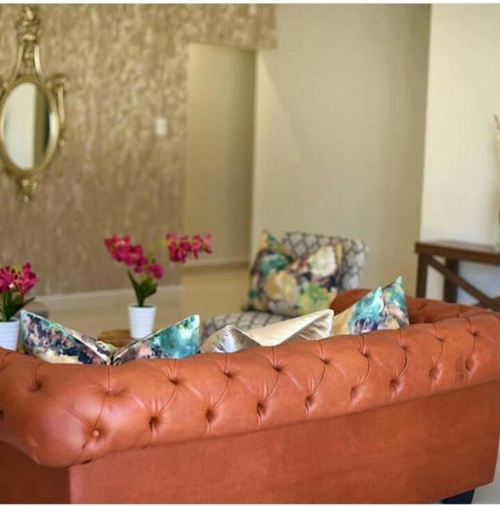 Aloe Lifestyle Hotel Eshowe Buitenkant foto