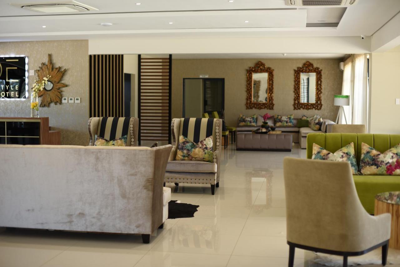 Aloe Lifestyle Hotel Eshowe Buitenkant foto